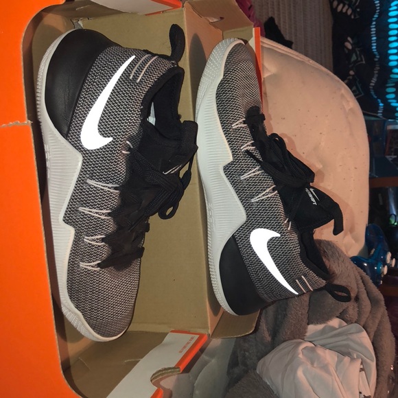 Nike Other - Nike Hypershifts  size M6.5 or W8